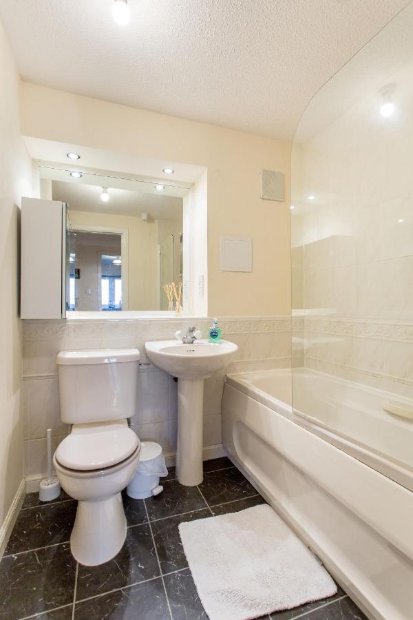 Central & Stylish 3 Bedroom, 2 Bath, Free Parking Edinburgh Exterior photo