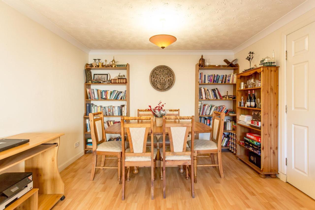 Central & Stylish 3 Bedroom, 2 Bath, Free Parking Edinburgh Exterior photo